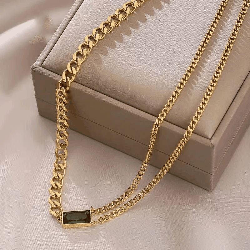 GOSARTE necklaces and pendants collection
