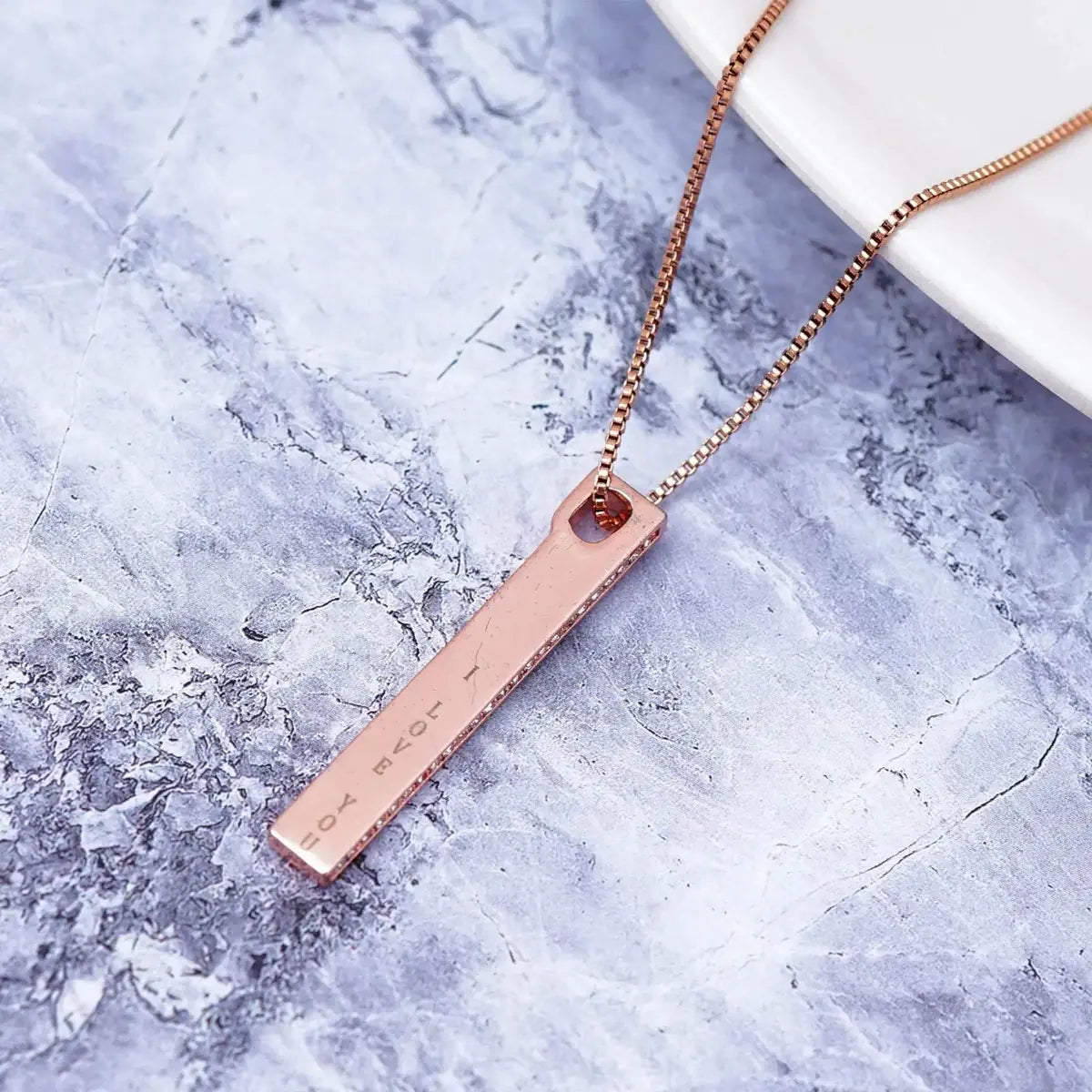 Personalised Bar Pendant Necklace – Rose Gold Plated by GOSARTE – product view 3